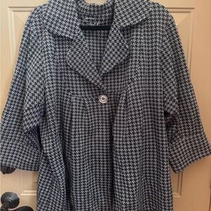 Women's Black and White Houndstooth Jacket